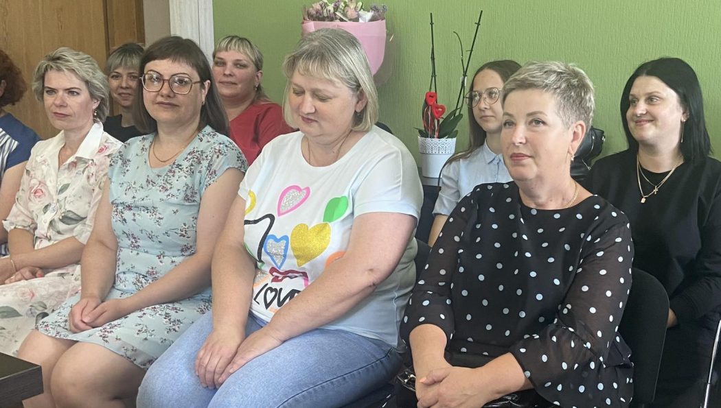 Трудовой коллектив СТ ОАО «Світанак» принимал поздравления накануне Дня работника торговли.