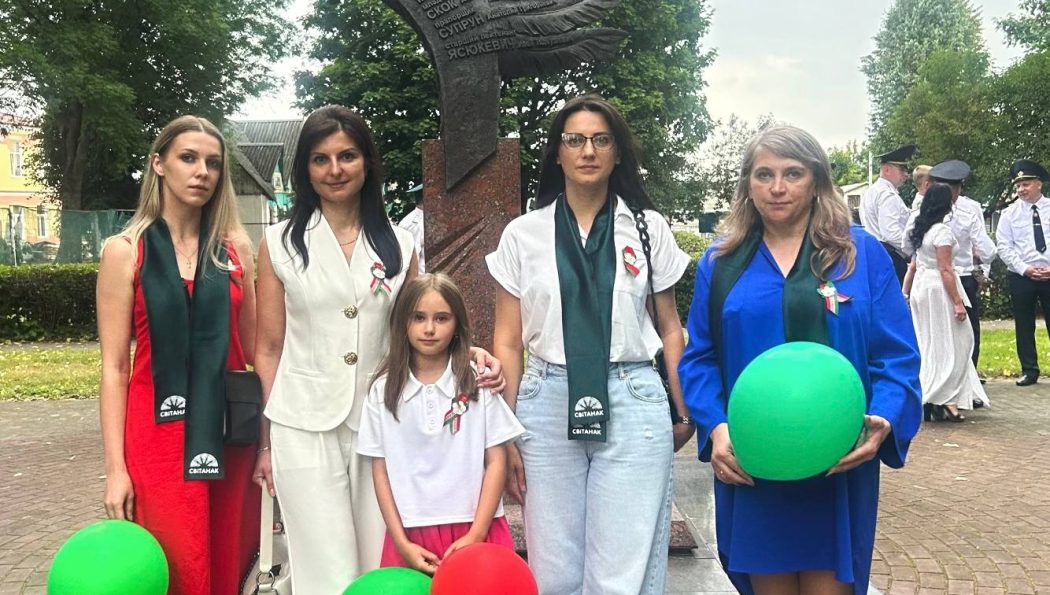 Память в наших сердцах: коллектив СТ ОАО «СВIТАНАК» принял участие в торжественном шествии и церемонии возложения цветов.